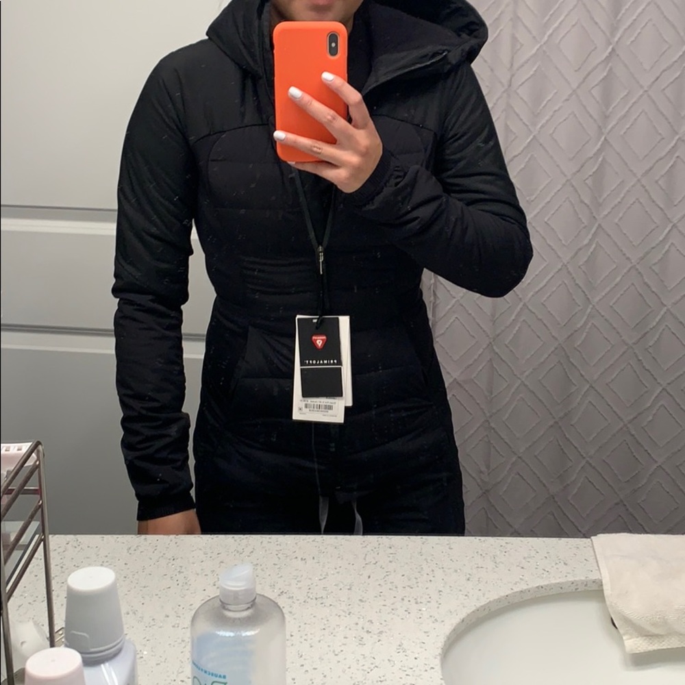 Lululemon Jacket - Picture 6 of 6